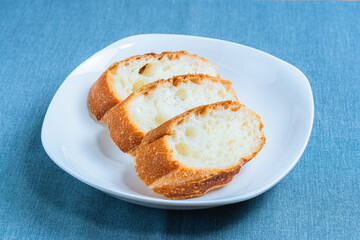 スライスしたフランスパン