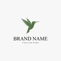 Obraz premium Elegant Green Hummingbird Logo Design for Brand Identity.