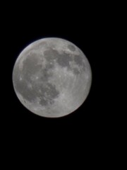 Obraz premium full moon on black background