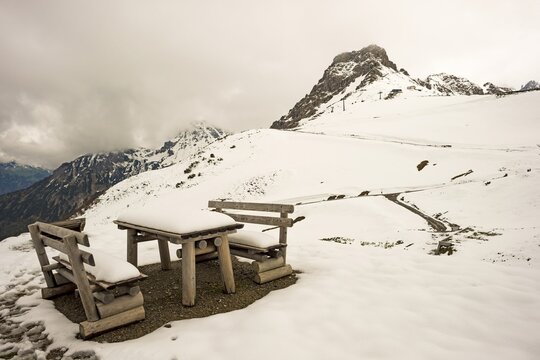 Onset of winter in May, Kanzelwand, 2058m, border mountain in the Allg&auml;u Alps, over which the border between Bavaria, Germany and Vorarlberg, Austria runs
