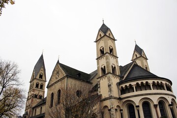 Die Basilika Sankt Kastor in Koblenz.