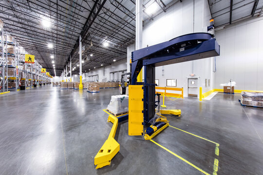 Semi-Automatic Pallet Wrapper machine inside warehouse