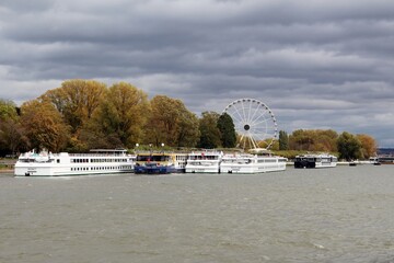 Fototapete bei efototapeten.de bestellen   