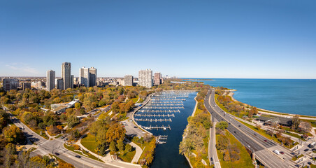  Downtown Chicago Harbor Aerial Photography – Scenic Lakefront, Marina Views, City Skyline Footage” November 4, 2025 Stunning aerial photography of Downtown Chicago’s harbor featuring the marina, boat