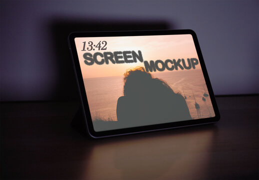 Mockup Tablet Display