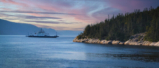 Naklejka premium Tadoussac, Quebec, Canada: Pointe-de-l'Islet Trail at the mouth of the Saguenay Fjord
