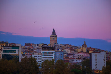 Obraz premium Galata Tower at sunset. Evening Istanbul.