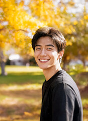 남자, 20대 남자, 대학생, 대학생활, 웃다, 미소, 남자아이, 아웃도어, 공원, 가을, 네이처, 국민, 사람, 잘생긴, 1, 남자, 미, 생활