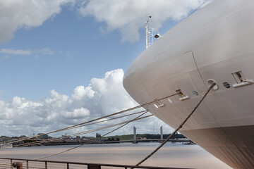 Obraz premium Stopover on the Garonne River cruise in France