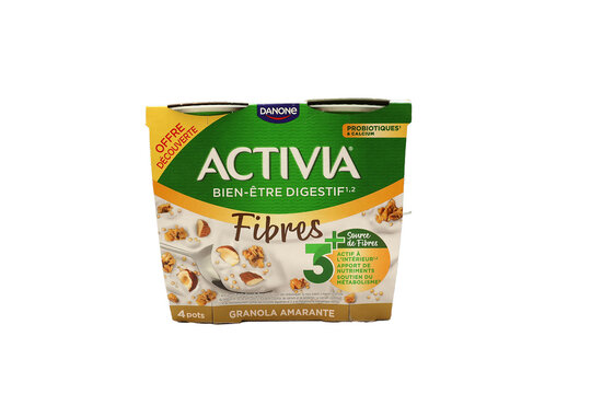 4 yaourts  avec fibres pour la sant&eacute; de Danone