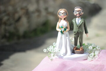 Bride and groom detail biscuit