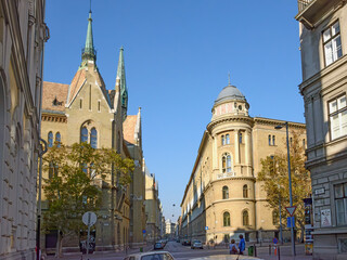Obraz premium View along Nagy Ignác street from Hold street, Budapest, Hungary.