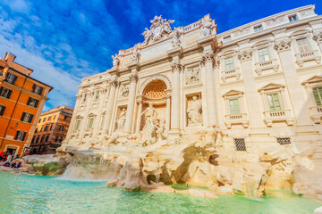 Fototapeta premium view of famous Fountain di Trevi in Rome at day, Italy