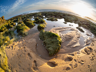 Bizarre Gesteine in der Algarve