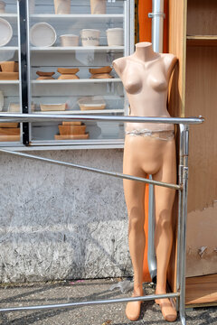Headless mannequin outdoors