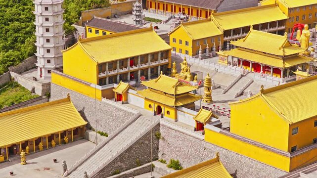 Traditional Chinese Buddhist Architecture