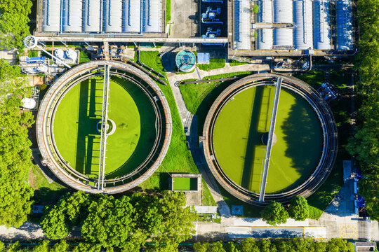 wastewater treatment plant with circular sedimentation tanks