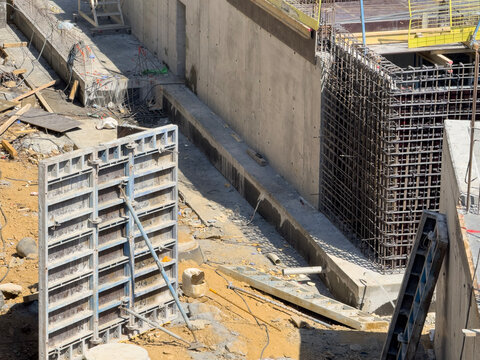 Exposed steel reinforcement bars for structural support