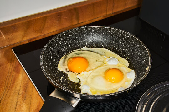 Pan frying a couple of eggs