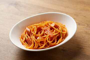 日本発祥のパスタ料理、シンプルなナポリタン