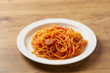 日本発祥のパスタ料理、シンプルなナポリタン
