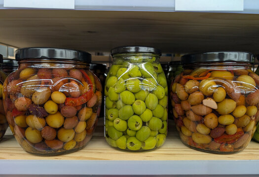 Jarred Olives