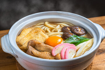 味噌煮込みうどん