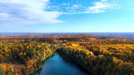Obraz premium autumn landscape with lake