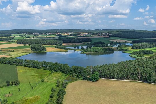 Die Weiherlandschaft um die Schnackenm&uuml;hle bei Gunzenhausen im Luftbild