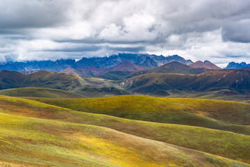 Fototapeta premium Aerial View of Bayan Har Mountains in Qinghai Tibetan Plateau