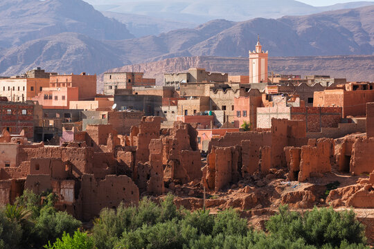 Traditional clay kasbahs in Tinghir town, a oasis city in the Atlas mountains valley, Morocco