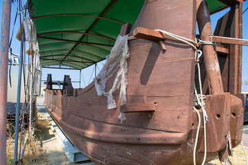 宇土マリーナに展示されている復元古代船