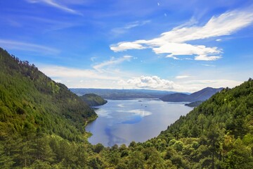 Mountain lake in the Alps with clear sky and scenic view