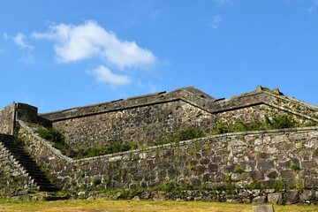 les fortifications du Ch&acirc;teau Saint Philippe sur l&rsquo;estuaire du Ferrol en Galice