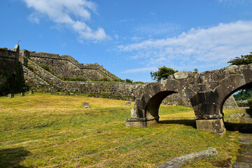 les fortifications du Ch&acirc;teau Saint Philippe sur l&rsquo;estuaire du Ferrol en Galice