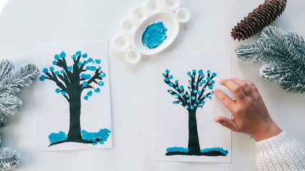 Idea for Christmas creativity with children.