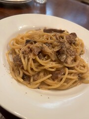 spaghetti with seafood 香り高いポルチーニパスタのクローズアップ