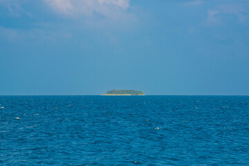 Summer vacation, holiday amazing nature. Relax paradise, Maldives. Tropical island beach landscape exotic shore coast. Tranquil closeup calm sea water waves with palm trees. Beautiful Panorama. 