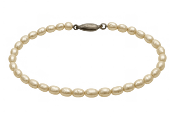 Classic pearl bracelet with oval beads and metal clasp, reflecting elegance and vintage style, isolated on transparent background