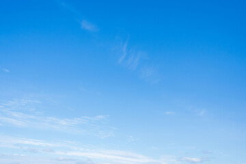 Fototapeta premium 秋の空 穏やかな青空と雲111