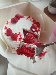 raspberry cake