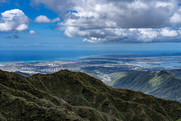 Moanalua Valley & Moanalua Ridge Trail to the Haiku Stairs (Stairway To Heaven), Honolulu, Oahu, Hawaii. Koʻolau Range / shield volcano.