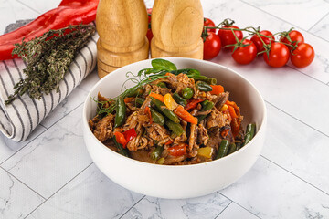 Gourmet shredded meat with vegetables