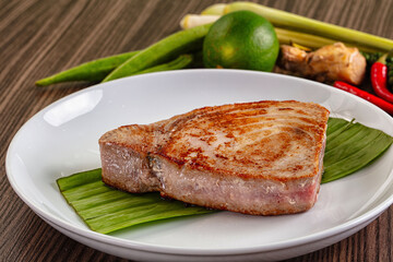 Gourmet fresh roasted tuna steak