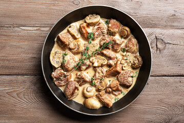 Creamy Chicken Meat and Mushroom Stroganoff