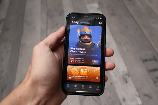 Clash Royale app in App store on a mobile phone 