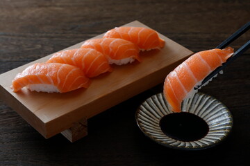 サーモンの握り寿司