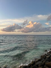 Obraz premium Magical Maldives Sunset with Vibrant Colors and Reflections
