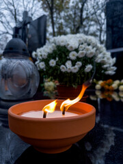 ustrojony gr&oacute;b 