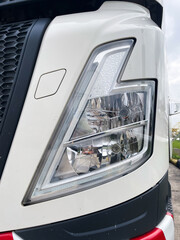 Large truck headlights for famous truck brands © Suchin